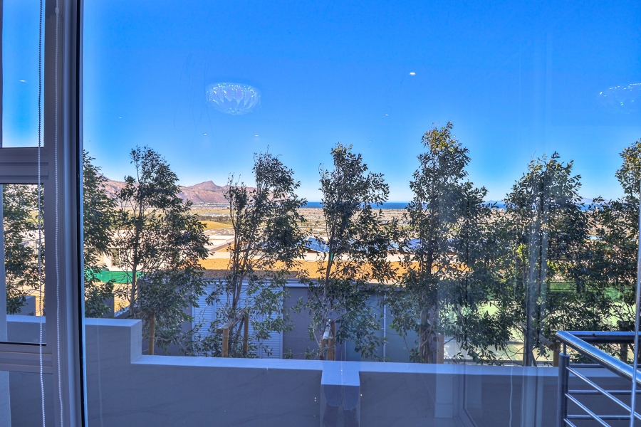 To Let 5 Bedroom Property for Rent in Fairhaven Country Estate Western Cape